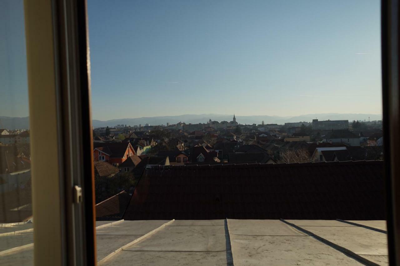 Pensiunea Flamingo Sibiu Luaran gambar